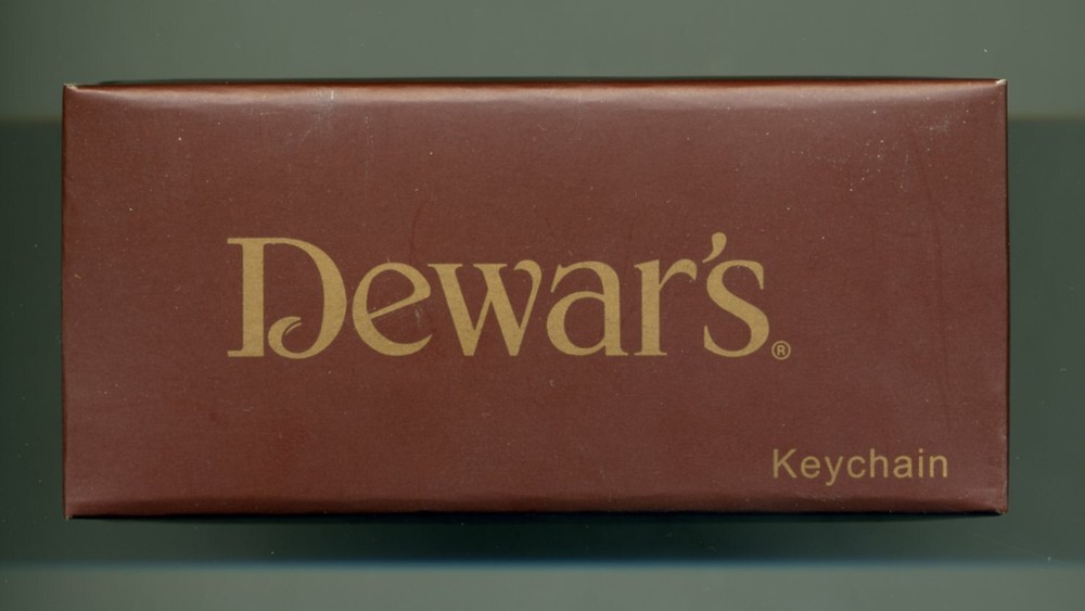 Dewar's Key Chain - New In Box