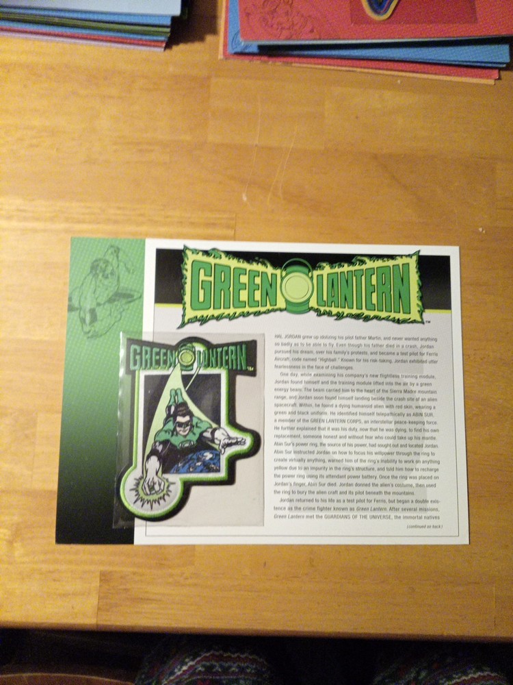 GREEN LANTERN PATCH on INFO CARD ~ Willabee & Ward ~ DC COMICS PATCH COLLECTION