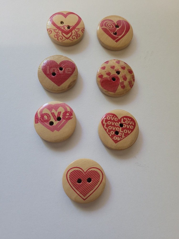 28 Printed Wooden Buttons, Flat Round with 7 different Heart Patterns