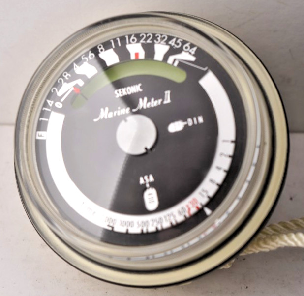 Sekonic Marine Meter II - Light Meter & Leather Case