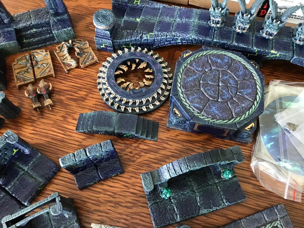 Dwarven Forge Sinister Painted Lot Used