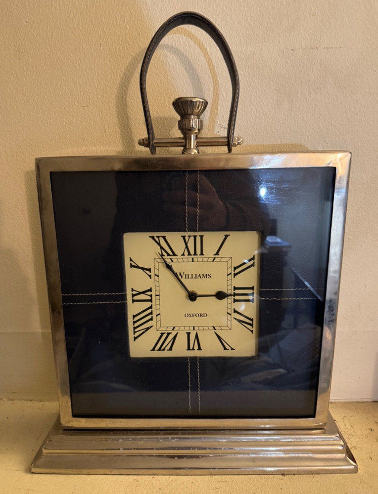 Williams Oxford Blue white and Silver color Clock marking under handle