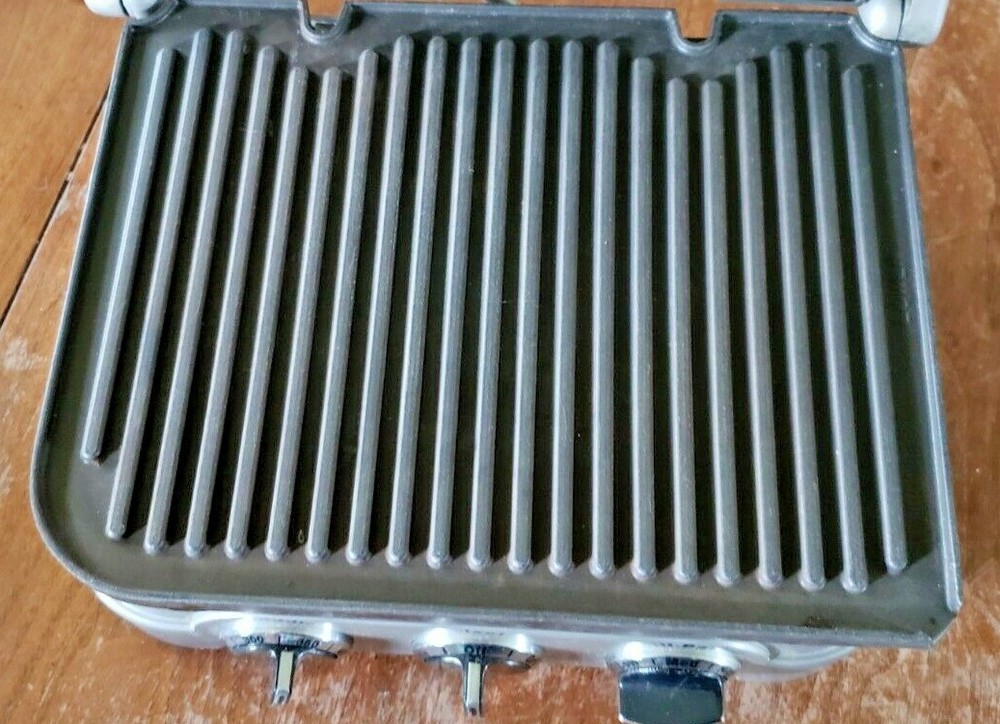 CUISINART GRIDDLER MODEL GR4 GRIDDLE-GRILL-PANINI PRESS MAKER-PRE-OWNED