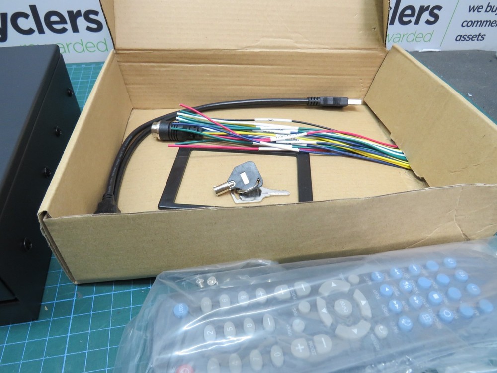 MOBILE DVR HERO-ME32-04