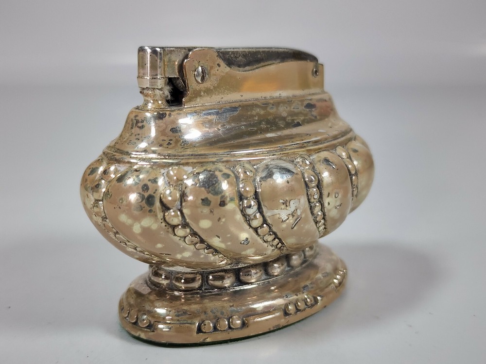 Vintage Ronson Crown Table Top Lighter