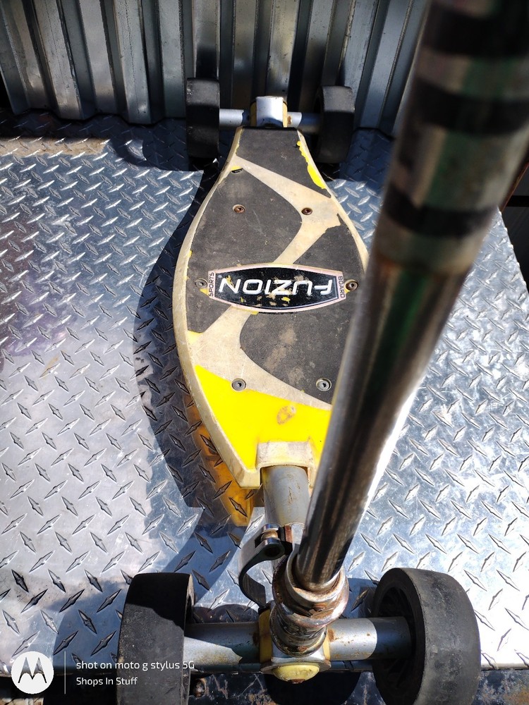 Fusion Asphalt Scooter