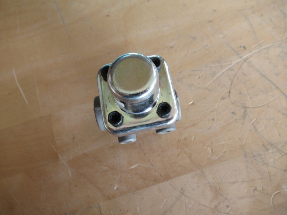BENDIX 288323 - PR-4 Pressure Protection Valve