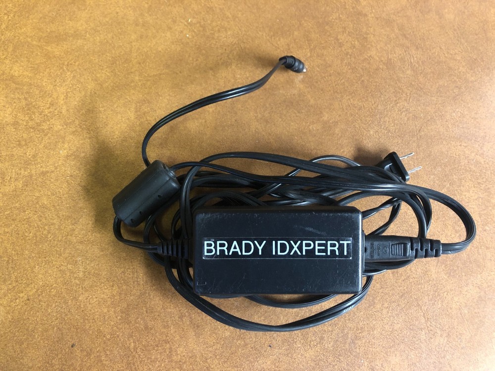 BRADY IDXPERT Keyboard Handheld Labeler W/ Case
