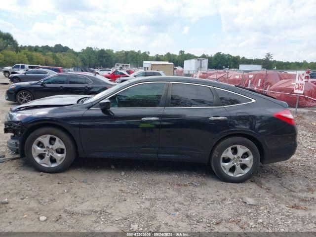 CROSSTOUR 2012 Glove Box 4876213