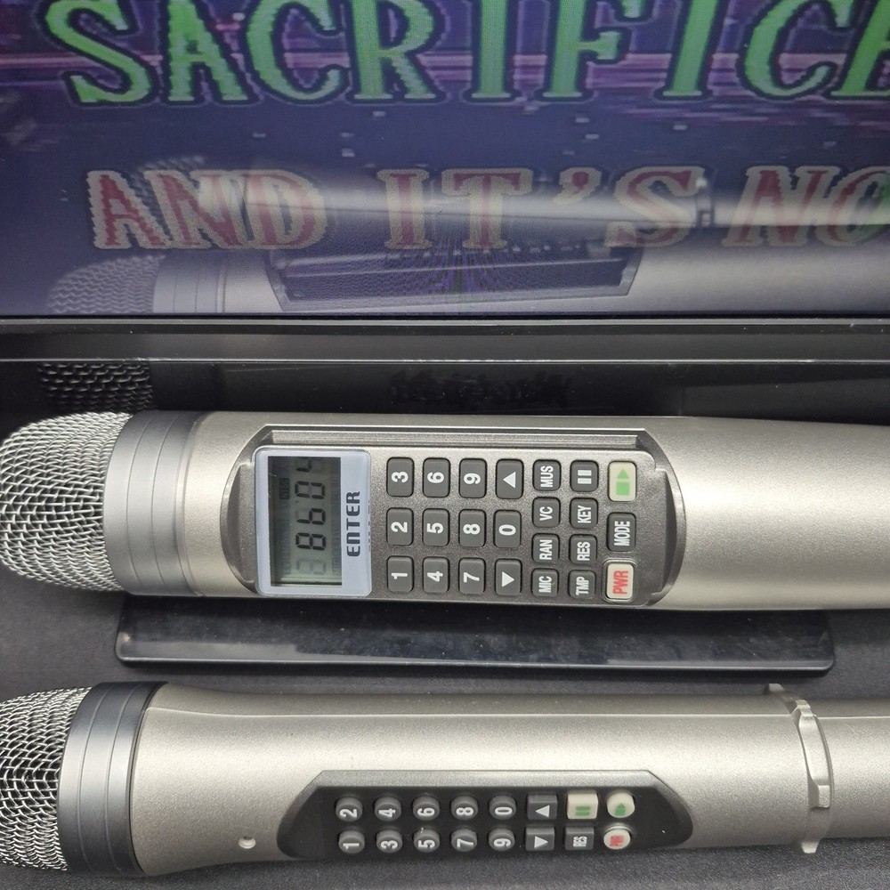 Magic Sing II Enter-Tech Karaoke Microphone System w/ 2 Mics + Songs Tested
