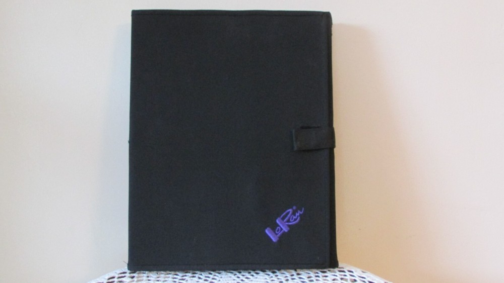 Loran (Needlework) Project Carrying Case Black with 3 inner sections