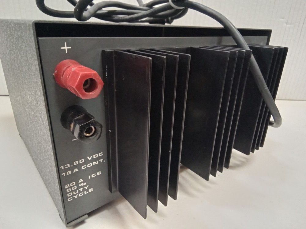 Astron RS-20A 20 Amp Regulated Power Supply