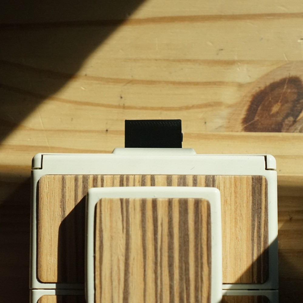 Polaroid SX-70 2.5mm Flash Adapter (More Info in Description)