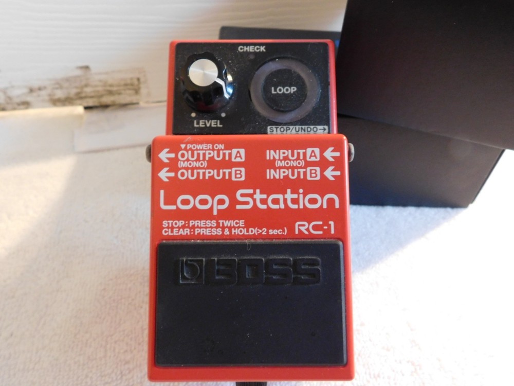 Boss RC-1 Loop Station (Excellent Condition with box)