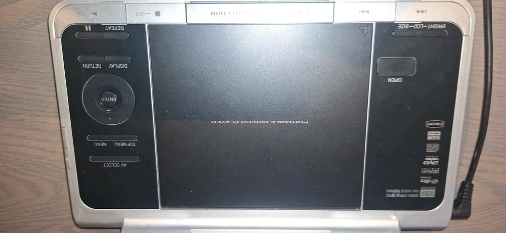 Panasonic DVD-LS850 Portable DVD Player, screen is broken