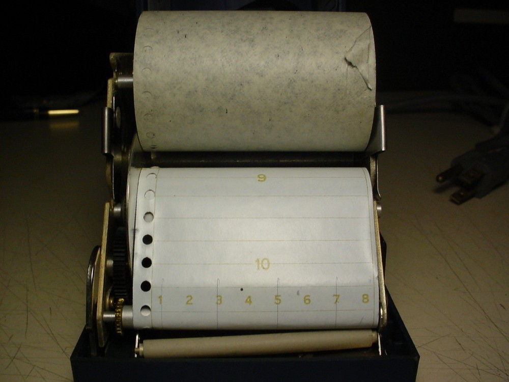 Esterline Angus E-00301A4-270 chart recorder