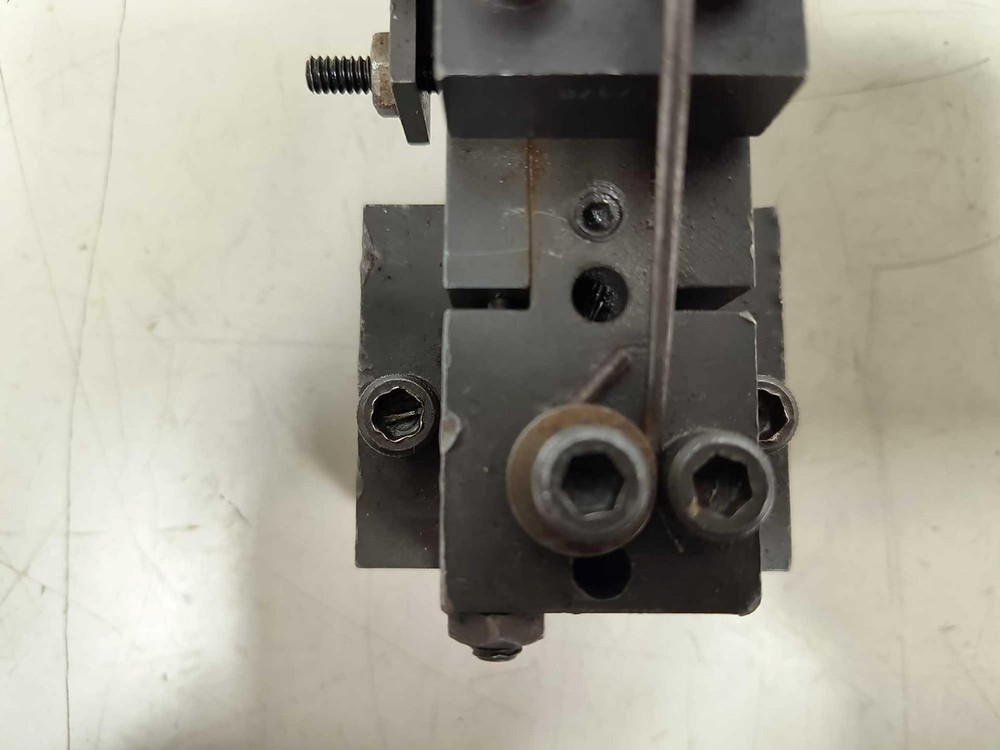 Reed B8 Thread Rolling Head Attachment with Assorted Thread Roll Dies B&S