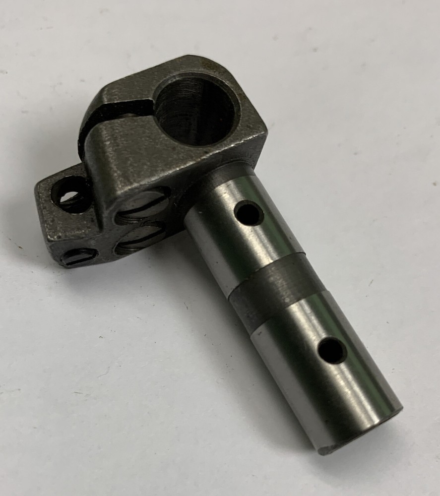 Needle Bar Connecting Stud 268141 GENUINE Singer