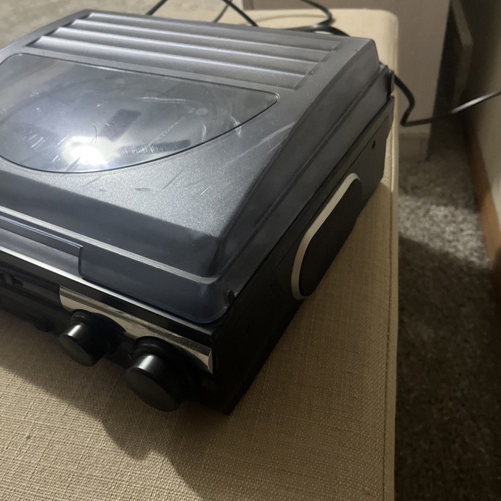 Jensen JTA-230 Turntable with Speaker - Black