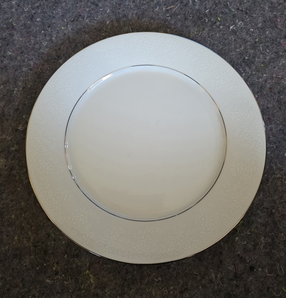 NORITAKE CONTEMPORARY TAHOE 2585 ~ 5 PC. PLACE SETTING