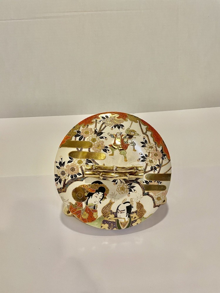 Antique Japanese Satsuma Box