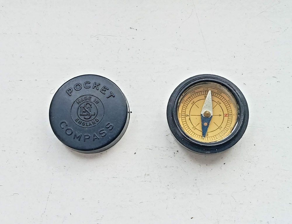 Vintage Pocket Compass in Black Bakelite Case