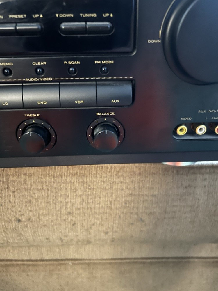 MARANTZ SR 780 Five Channel Surround Receiver-NOT WORKING VOLUME DIAL ISSUES