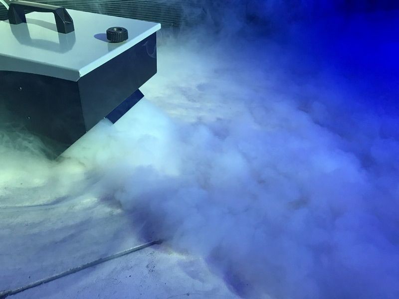 Eliminator Lighting Mister Kool EP low-lying fog machine