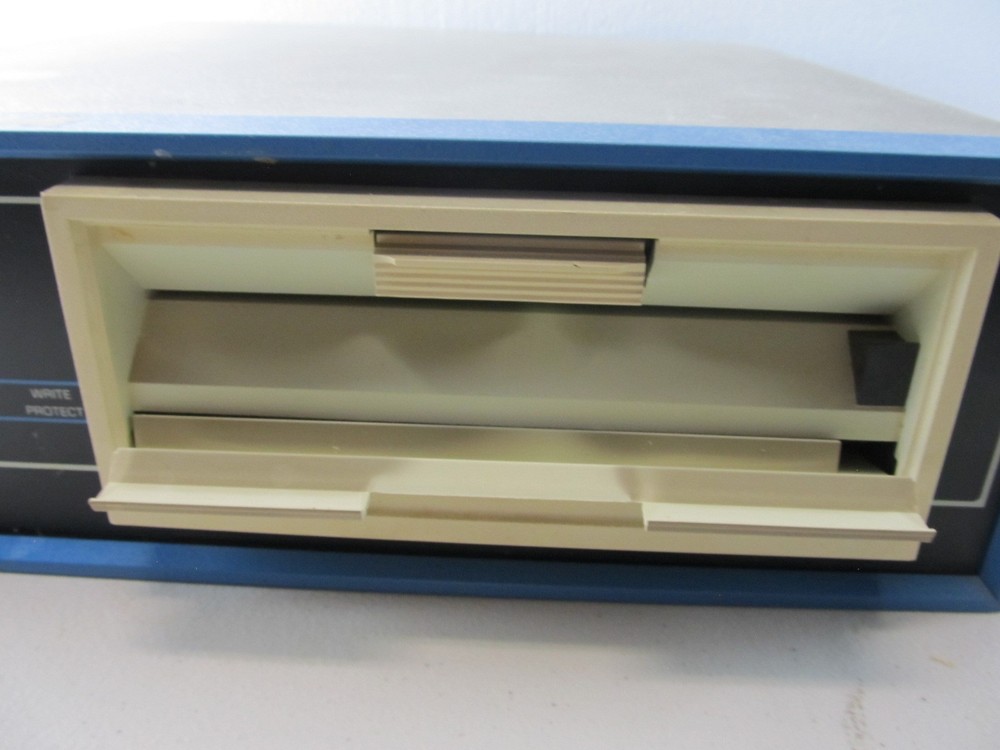 MITS Altair Disk Drive 8” AS IS Vintage