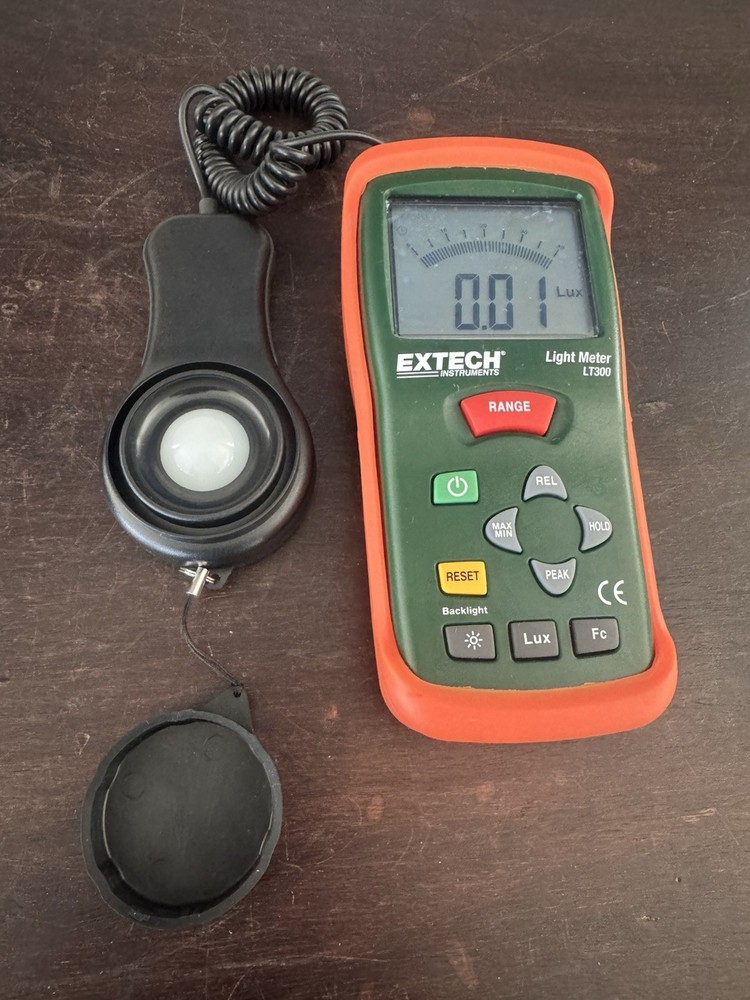 Extech LT300 Digital Light Meter! Tested: WORKS!