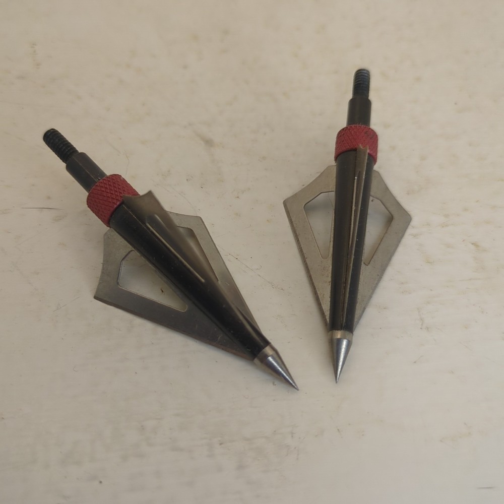 2 - Used 3-Blade Fixed-Blade Broadheads