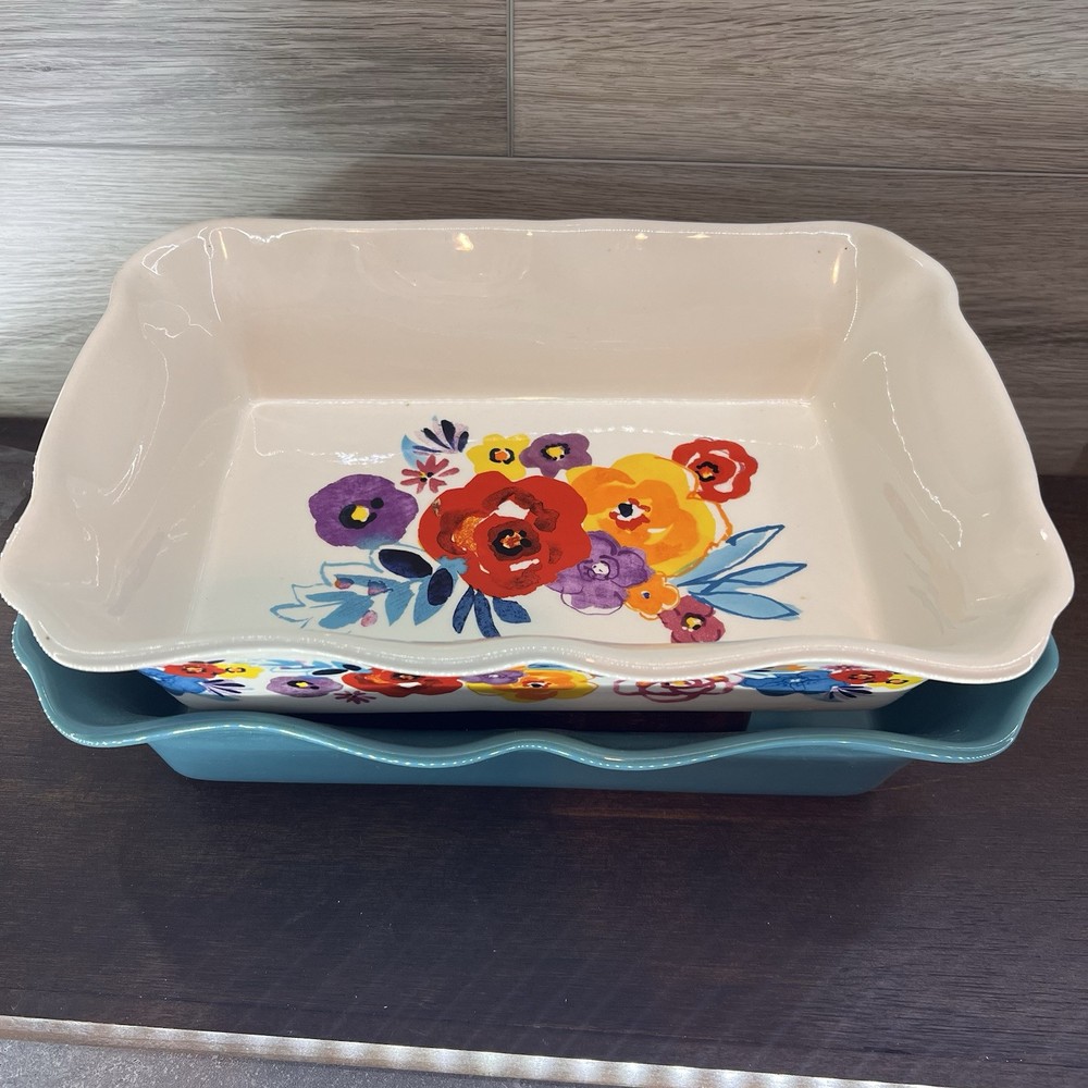 Pioneer Woman MINT 2-Piece Rectangular Ruffle Top Ceramic Bakeware Set