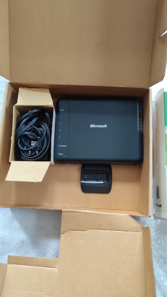 Vintage Microsoft Networking 10 100 Ethernet 4 Port Router ...