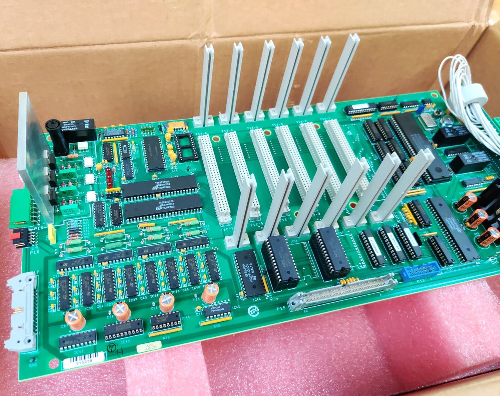 PerkinElmer HS 40XL Computer Board B4000066 w Filter Adapter