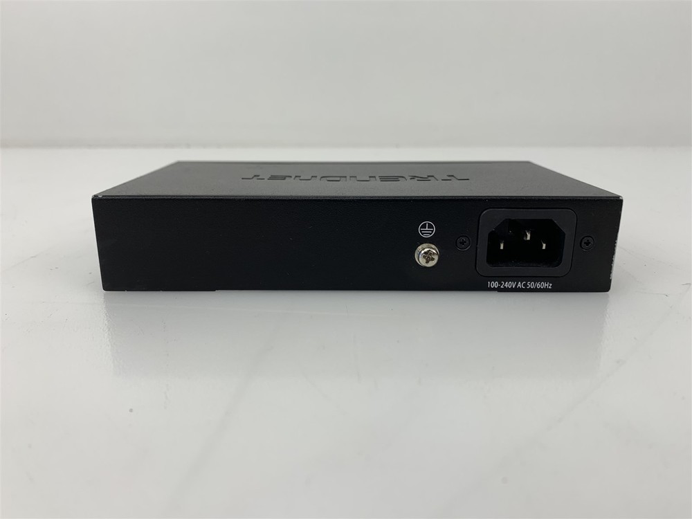 TRENDNet PoE + Switch TPE-S50A