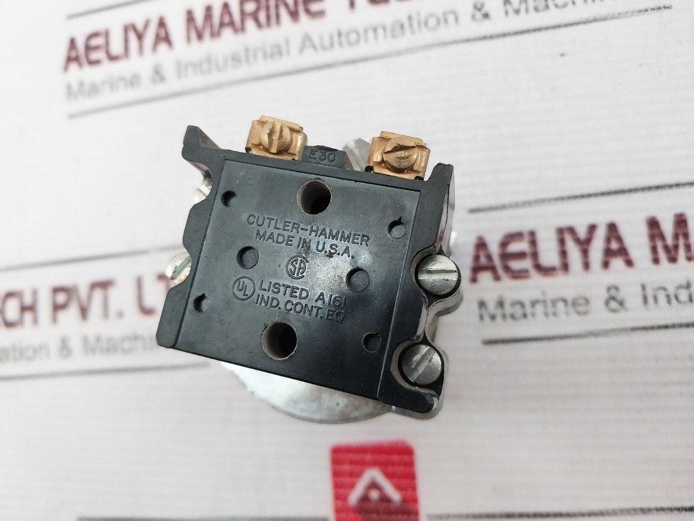 Cutler-Hammer 0277 Push Button Indicating Light