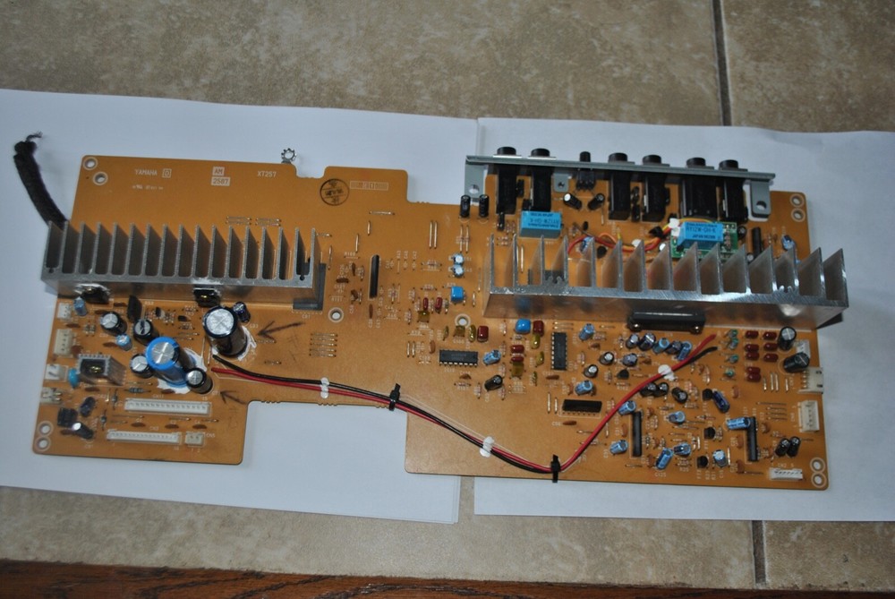 yamaha am 2587 board