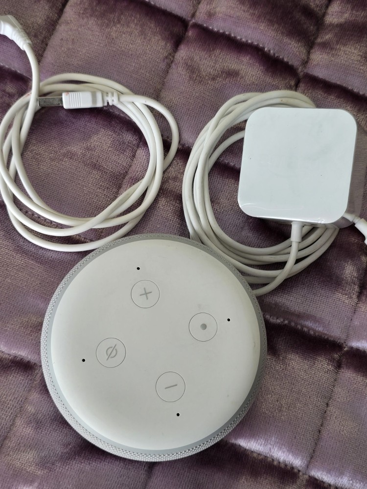 Amazon Echo Dot 3rd Gen C78MP8 Smart Speaker