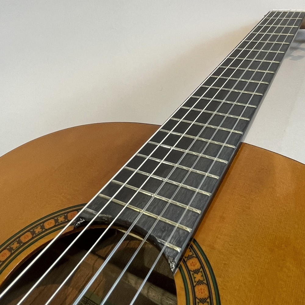 Yamaha CS40J Mini Classical Guitar 580mm Scale with Soft Case
