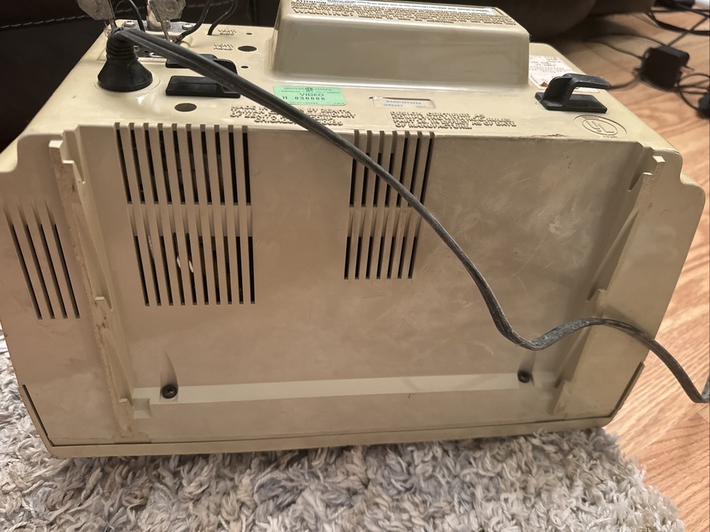 Zenith Solid State 1977 Model J091L Chassis 9JB1X Mint Condition