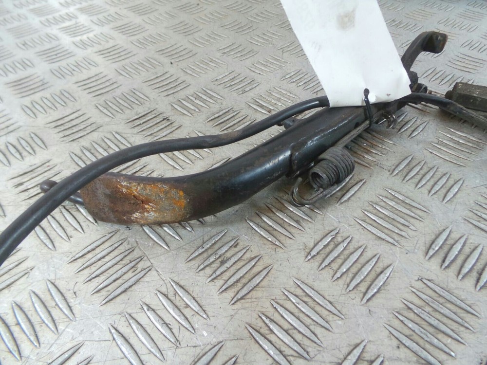 2004 SUZUKI GZ 125 Side / Centre Stand