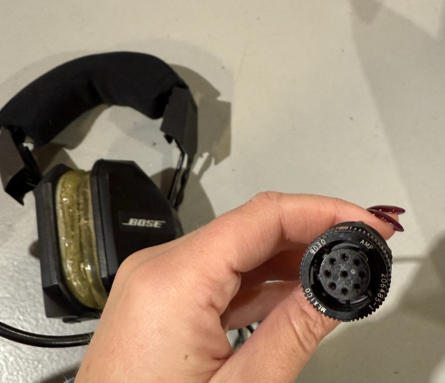 BOSE AH-BG AVIATION PILOT HEADSET SERIES