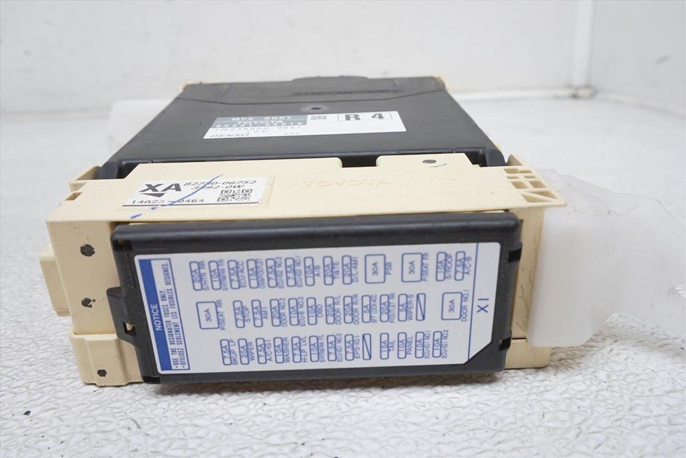 2012-2014 Toyota Camry Multi Plex Network Computer Module Unit 89221-06210