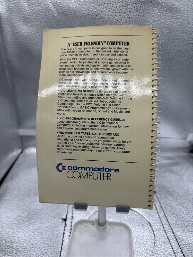 Personal Computing on the VIC-20 A Friendly Computer Guide, 1984 Commodore