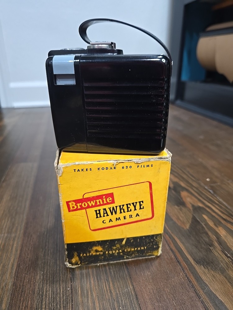 Brownie Hawkeye Camera