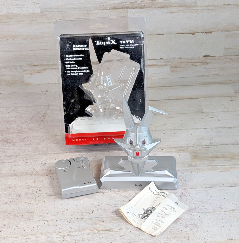 TopiX TV/FM Wireless Audio Transmitter Receiver TE-323 Anthropomorphic Rabbit