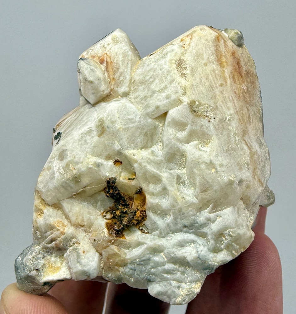 65 Gram Unique Shape! Fluorescent Unknown Crystal Specimen From Afghanistan