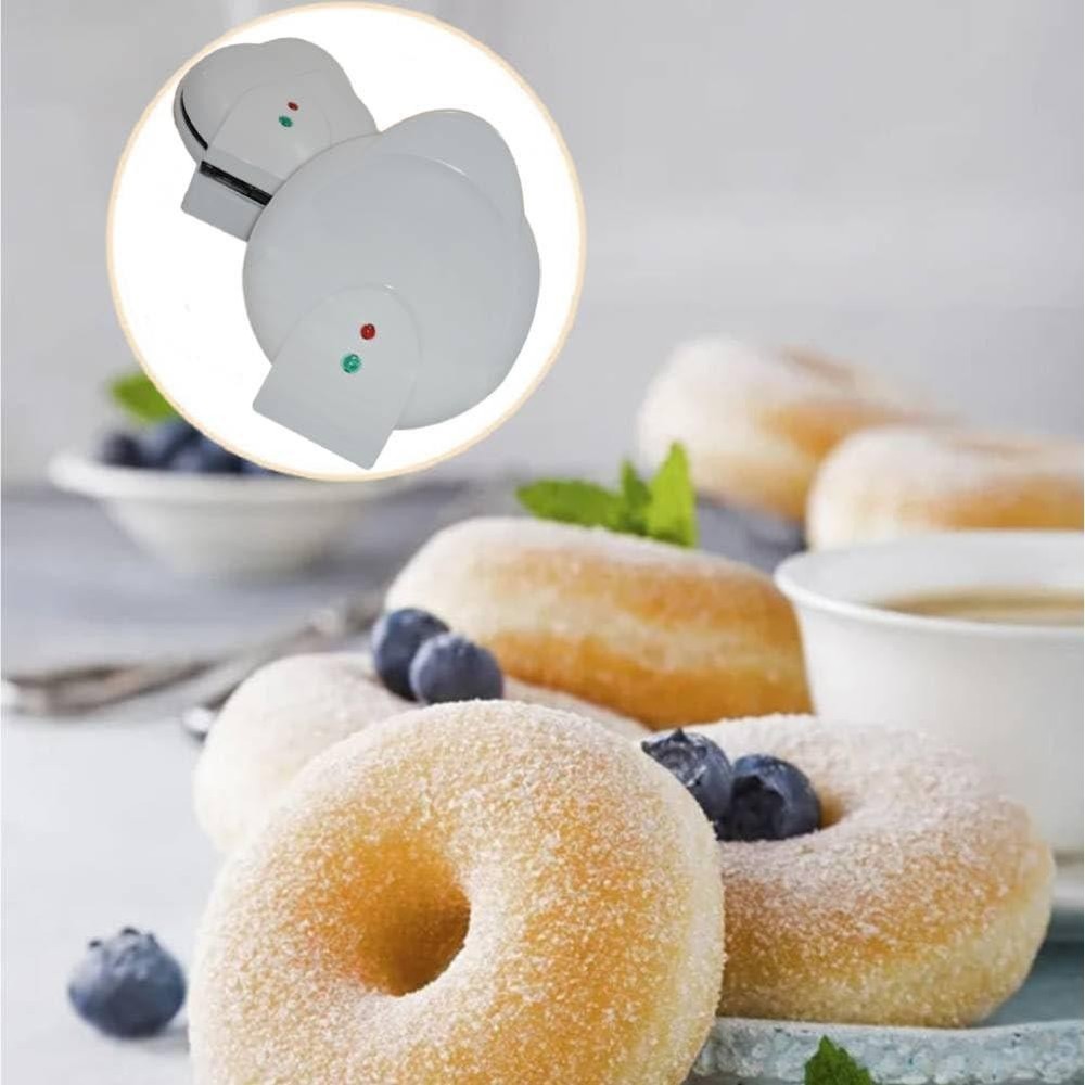Mini Donut Maker Machine, Electric Non-Stick Surface Makes 7 Small Doughnuts