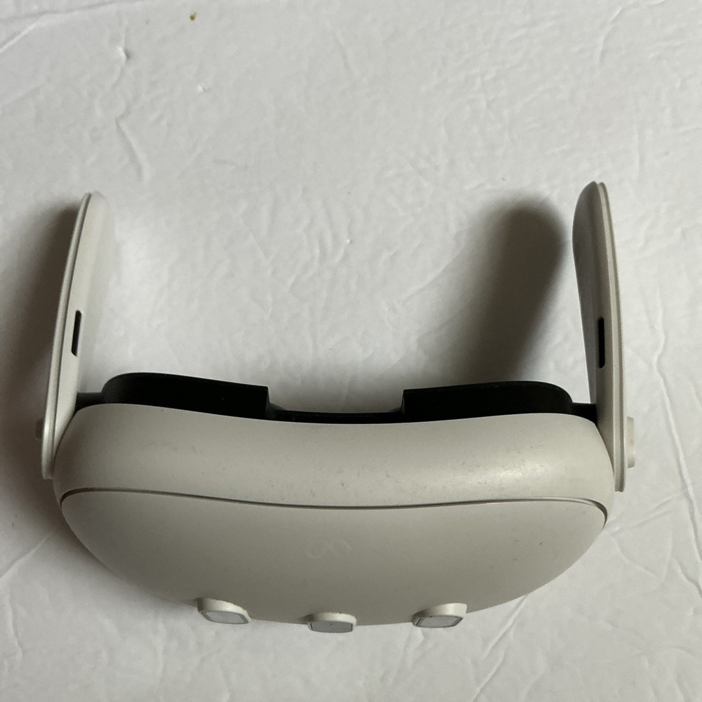 Meta Quest 3 128GB VR Headset Only (0002)