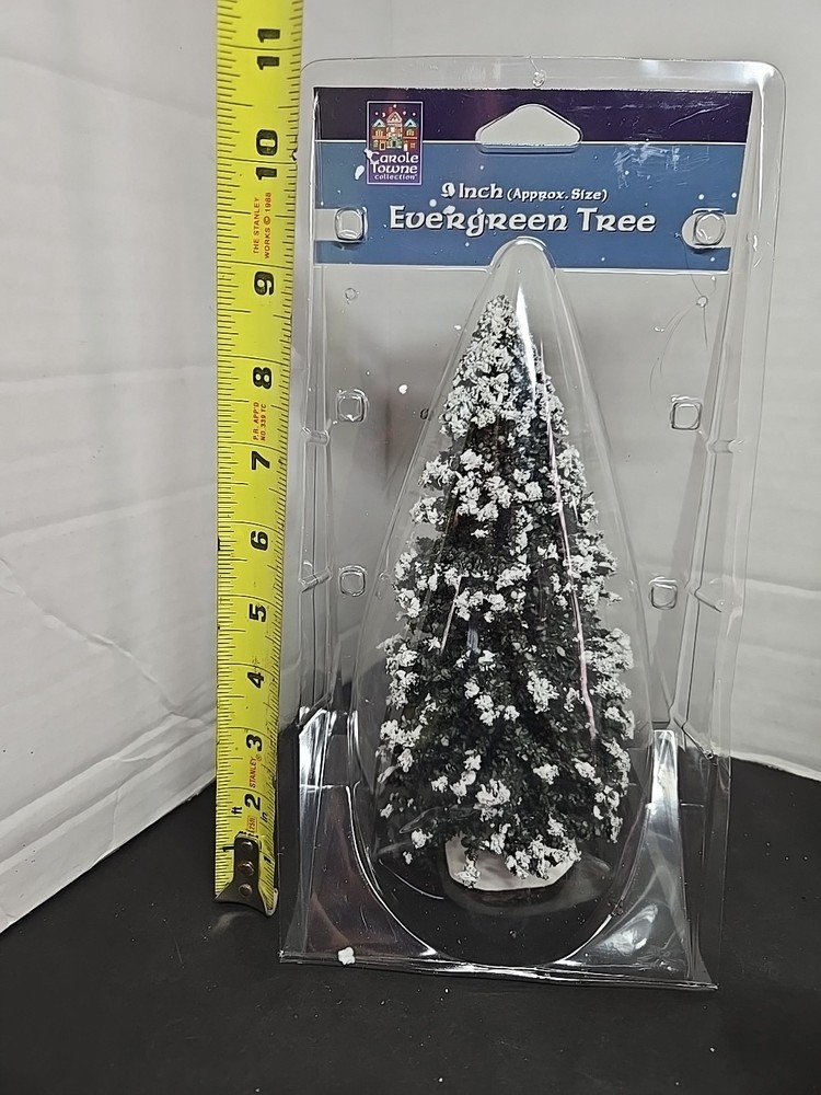 Set of 6 Assorted Packages. Christmas Tree Bundle